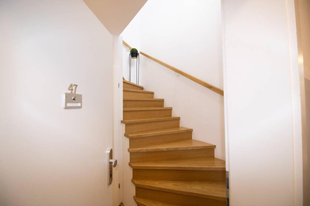 Appartamento Sunny & Cozy Penthouse With Balcony L Dg4'14 Vienna Esterno foto