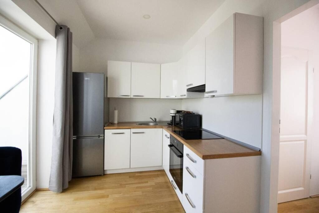 Appartamento Sunny & Cozy Penthouse With Balcony L Dg4'14 Vienna Esterno foto