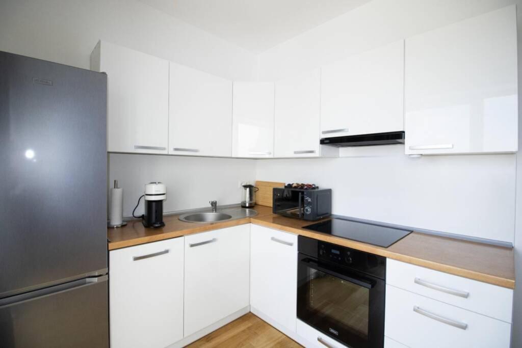 Appartamento Sunny & Cozy Penthouse With Balcony L Dg4'14 Vienna Esterno foto