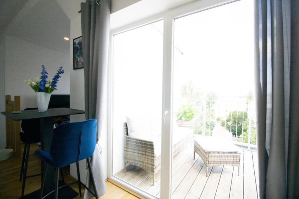 Appartamento Sunny & Cozy Penthouse With Balcony L Dg4'14 Vienna Esterno foto